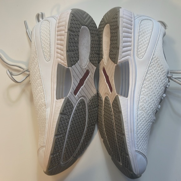 Orthofeet white sneakers - Picture 5 of 6